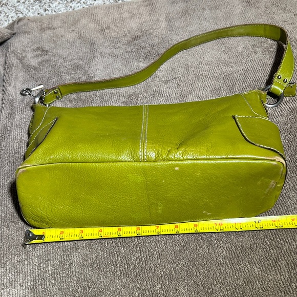 Fossil Green Leather Shoulder Bag - Picture 8 of 13